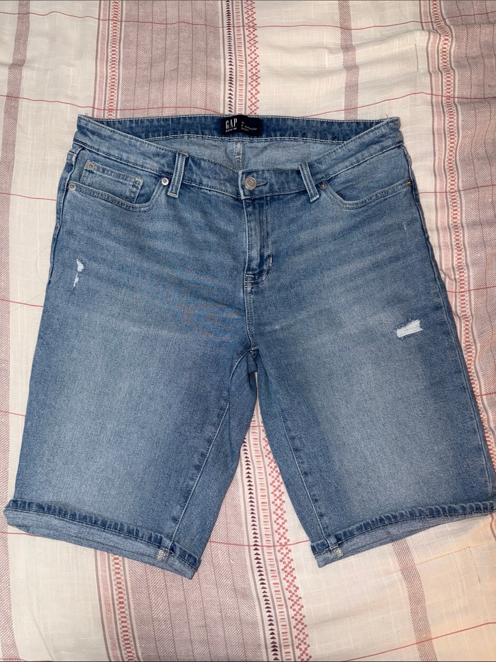 GAP Medium Blue Denim Bermuda Shorts 30